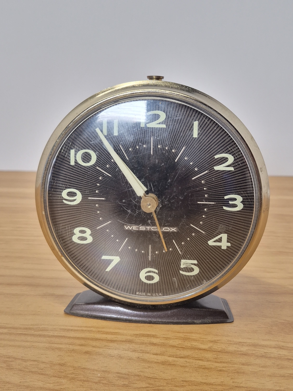 ​Vintage Westclox Meadow Alarm Clock Dark Brown & Gold Sunburst Dial Works USA